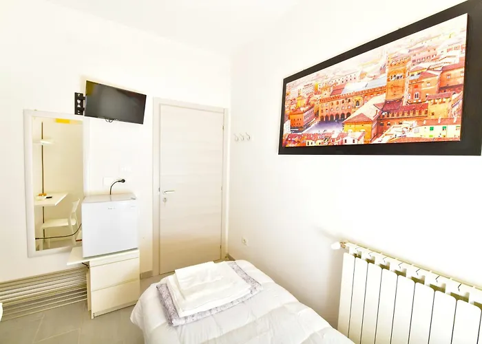 Gasthuis A San Lazzaro 4*