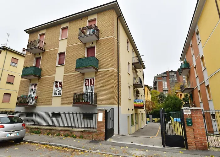 A San Lazzaro بيت ضيافة